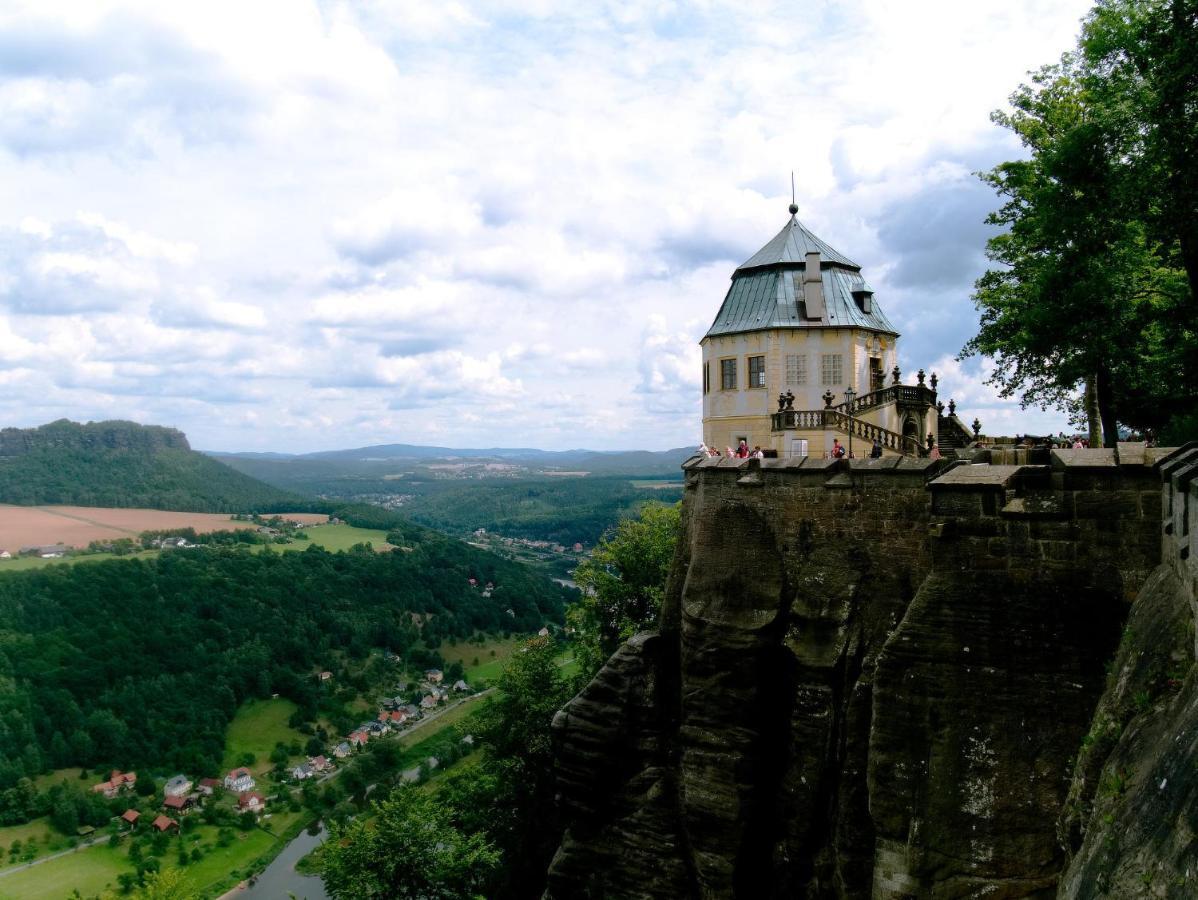 Отель Albrechtshof